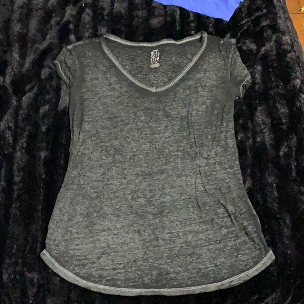 Arie real soft black t-shirt